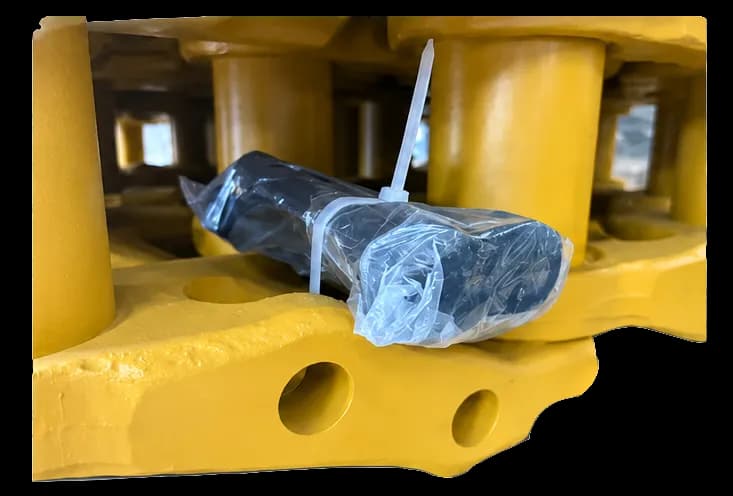 Track Chain – Ekskavator və Buldozerlər üçün Yüksək Keyfiyyətli Palet Zənciri